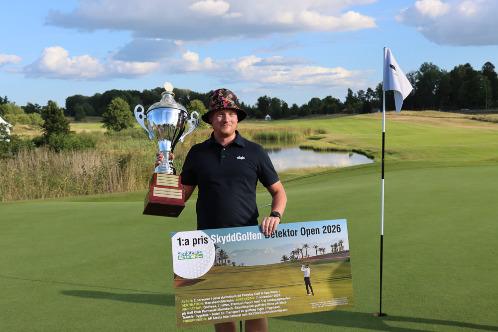 Skyddgolfen Detektor Opens stora vinnare Fredrik Linn� fr�n Elajo.